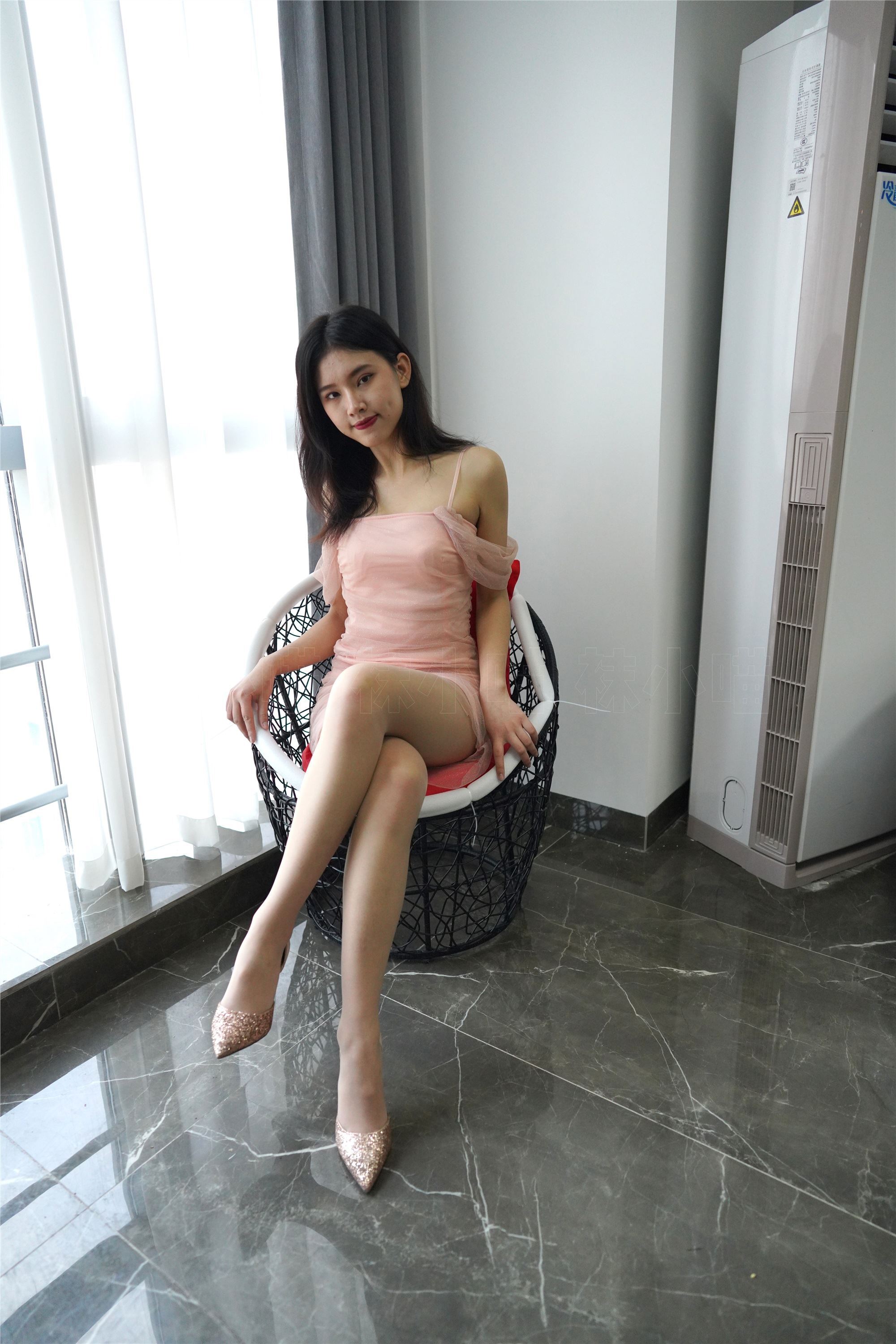 壹吻映画  2021.02.05 YW010《小雪-仙女裙》